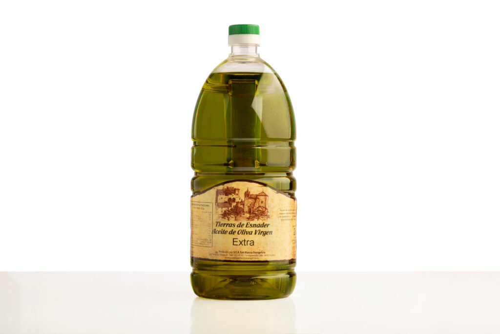 AOVE San Marcos Evangelista · Caja 6 garrafas 2 L
